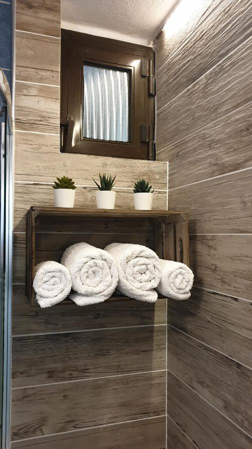 Deluxe Apartment Near The Airport Adults Only Porto Rafti Bagian luar foto