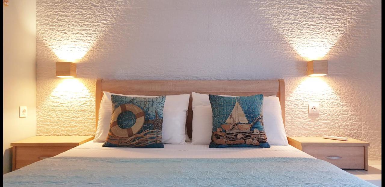 Deluxe Apartment Near The Airport Adults Only Porto Rafti Bagian luar foto