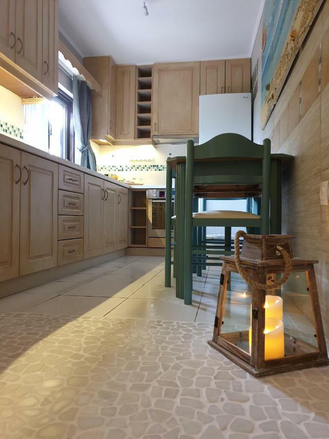 Deluxe Apartment Near The Airport Adults Only Porto Rafti Bagian luar foto